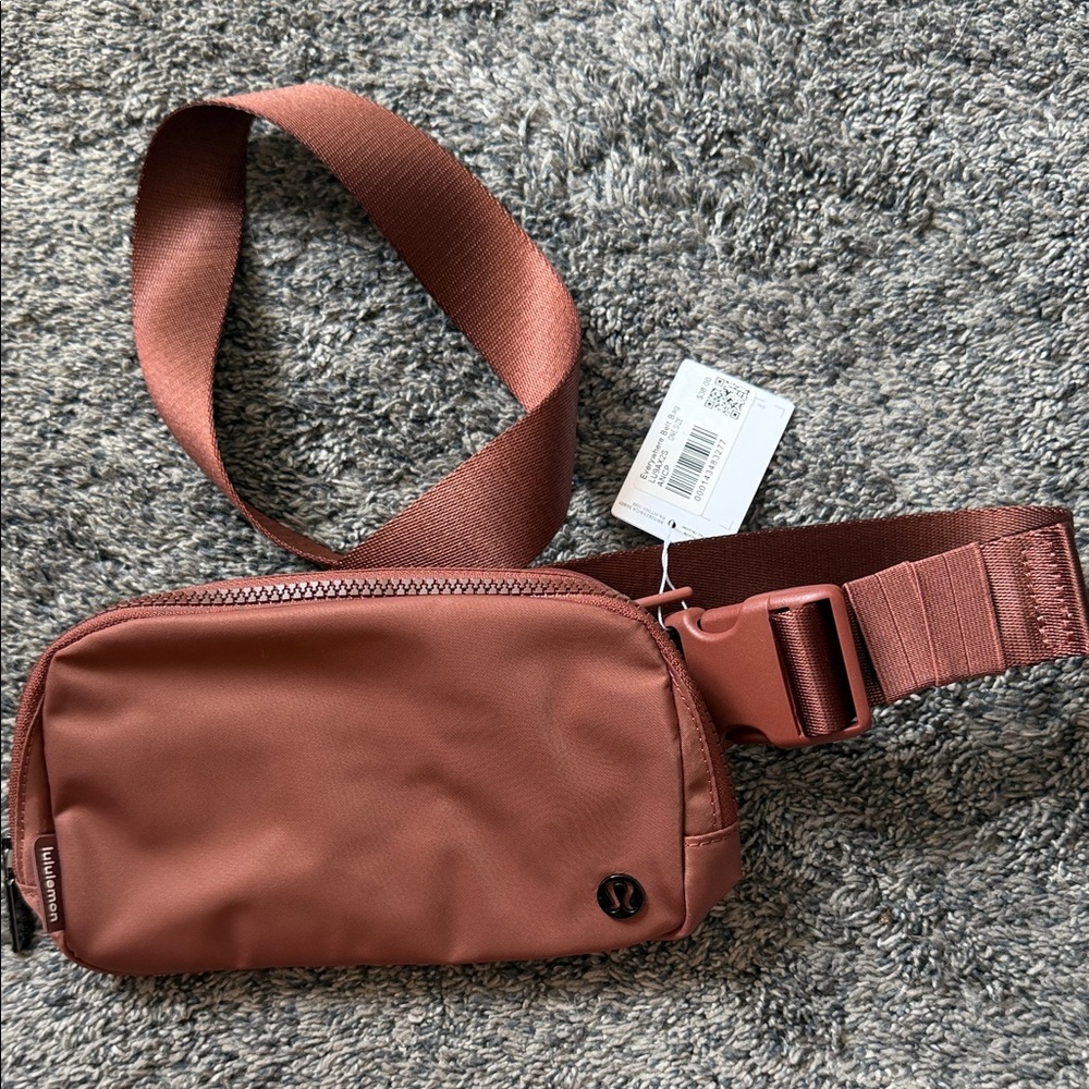 lululemon athletica Everywhere Belt Bag — Rust Brown - NWT